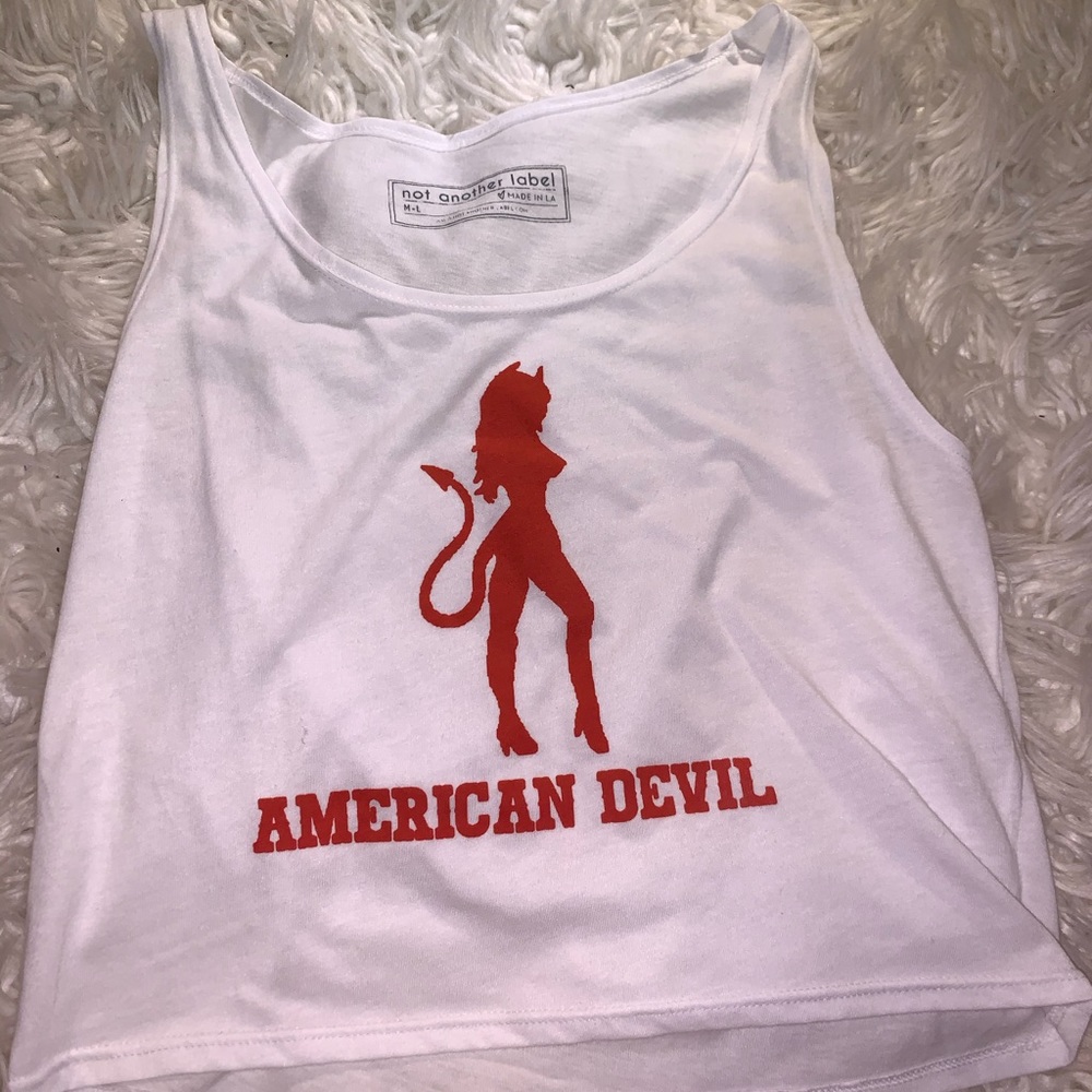 crop top